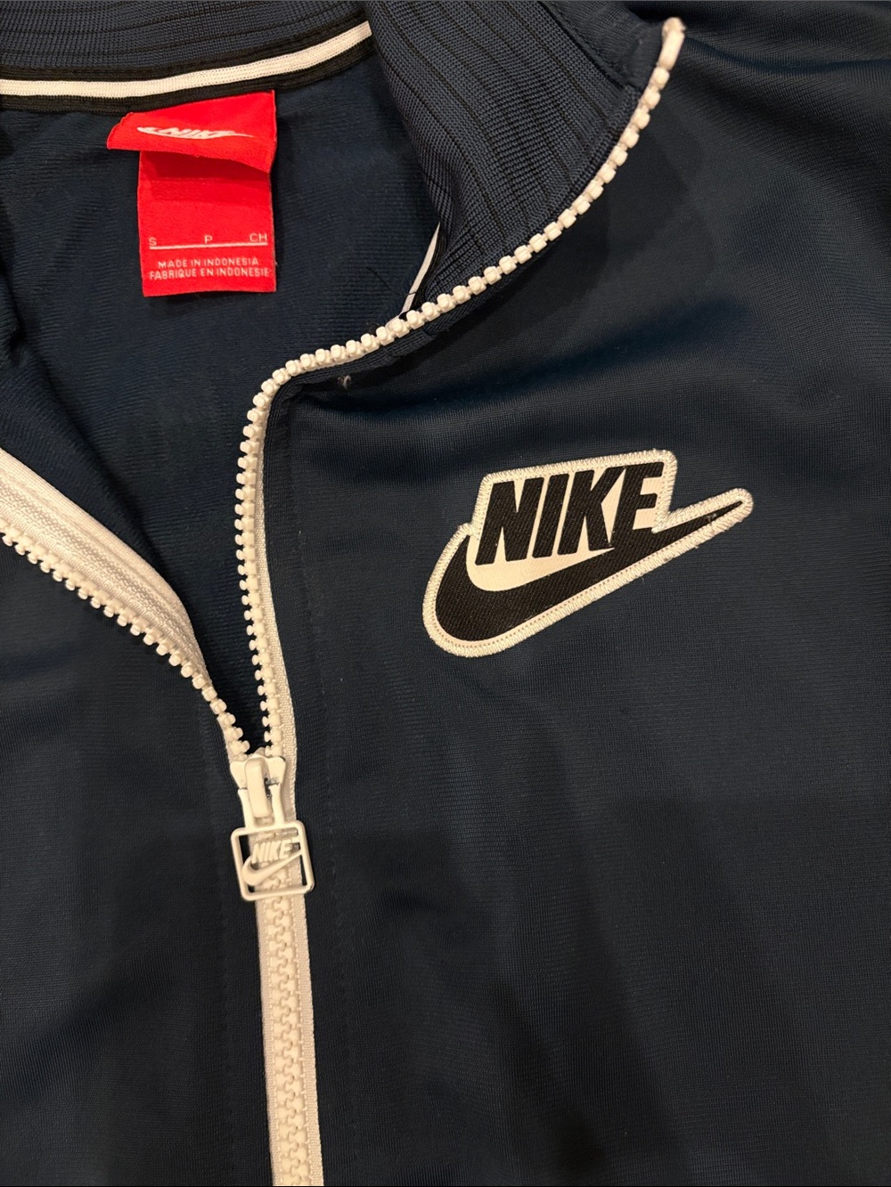 Nike tracksuit set - Picture 7 of 7